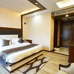 Square Inn Hotel,Varanasi