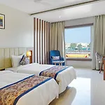 Hotel Four Element