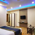 Hotel Aadesh Palace