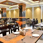 Hotel Yatharth Inn