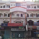Hotel Pragya International