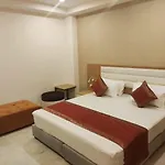 Hotel Xenia
