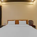 Oyo Flagship 83473 Hotel Kp