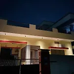Cheerful 4Bedrooms Row House
