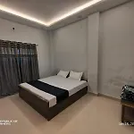 Hotel Girdhari Inn