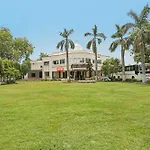 Oyo Flagship 89841 Buddha International Hotel