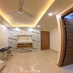 Hotel Prago By Green Deer Varanasi
