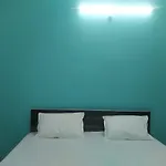 Hotel Sharad