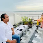 River View Paying Guest House
