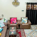 Om Paramhans Luxury Homestay