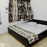 Kiara Home Stays