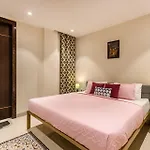 Stayvista At Sunrise Apartment With Heater, Wifi