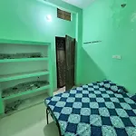 Sarnath Homestay Near Benipur