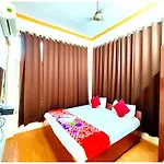 Premium Hotel - Varanasi - P-A-R-A-D-I-S-E - Varanasi - Near Railway Station And Temple - Restaurant - Wi-Fi - Hygiene & Spacious Room - Best Hotel In Varanasi