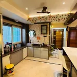 Sriram Sleek Suites
