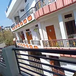 Tridev Paying Guest House