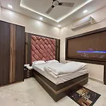 Dm Paying Guest House