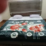 Radha Raman Guest House