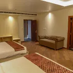 Four Leaf Hotel Arjuna Manor, Varanasi