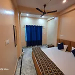 The Kashi Dham Paying Guest House