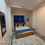 The Kashi Dham Paying Guest House