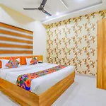 Fabhotel Super 3 Premium