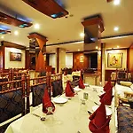 Hotel Zeeras