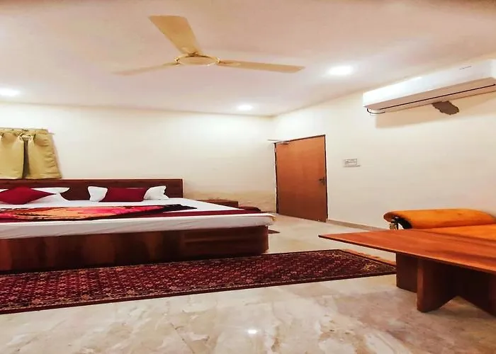 Hotel Rudra Paradise