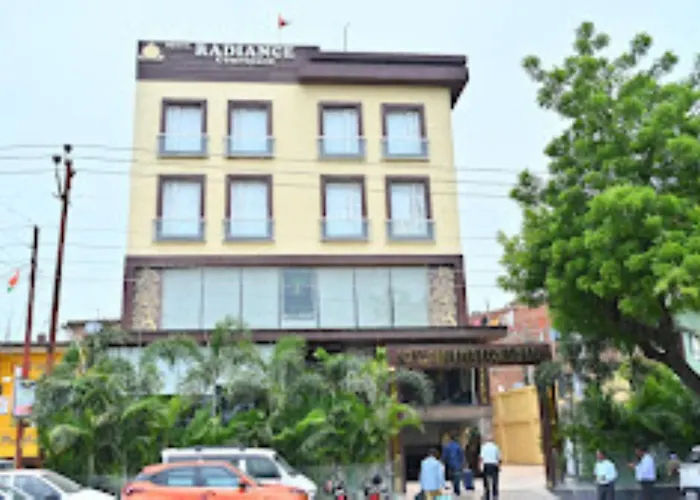 Hotel Radiance Courtyard,Varanasi