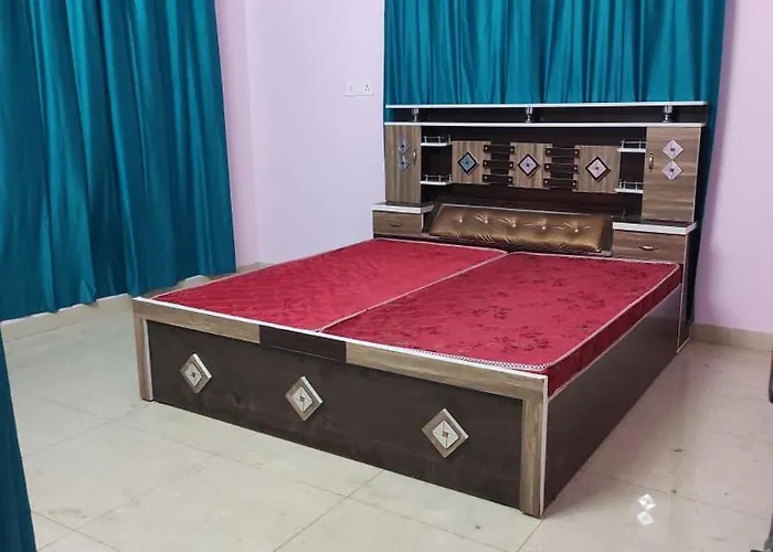 Vikas Home Stay
