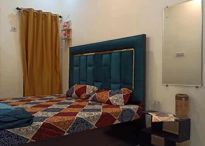 Apna Ghar Homestay
