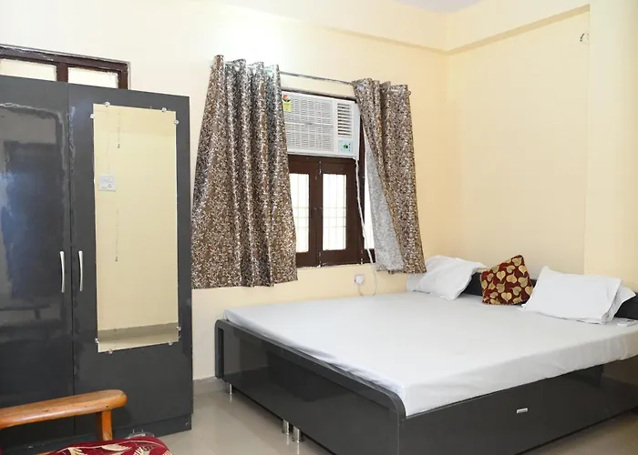 Kanha Premium Stay