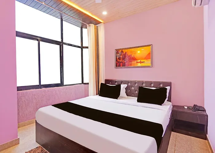 Hotel O Shiv Darshan Paying Guest House