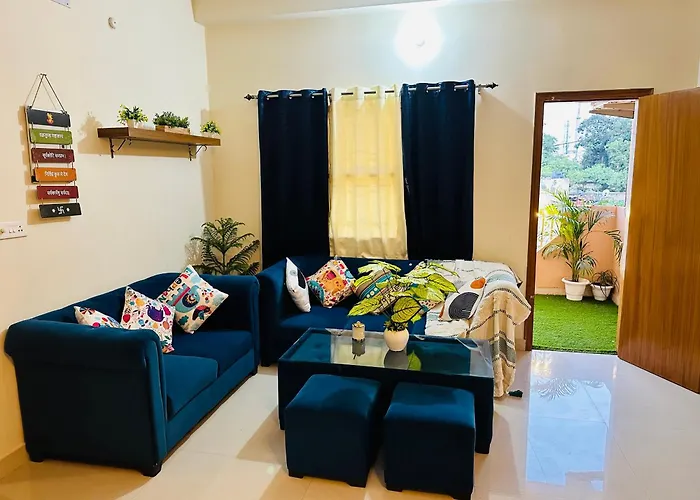Zoomstay - 3Bhk Apartments