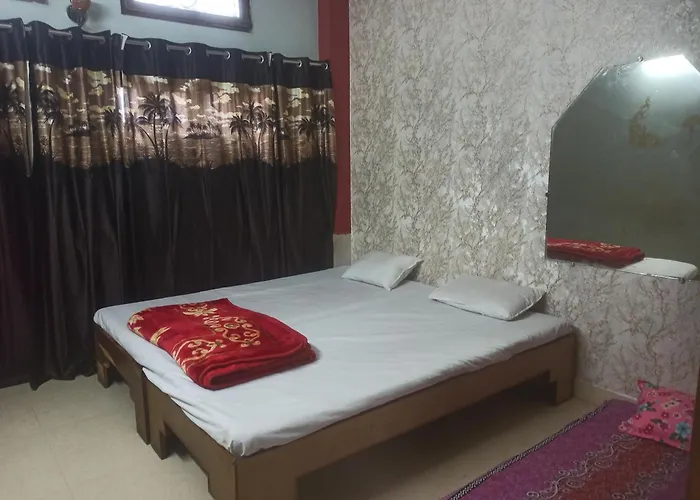 Raj Home Stay