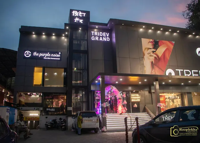 Hotel Tridev Grand