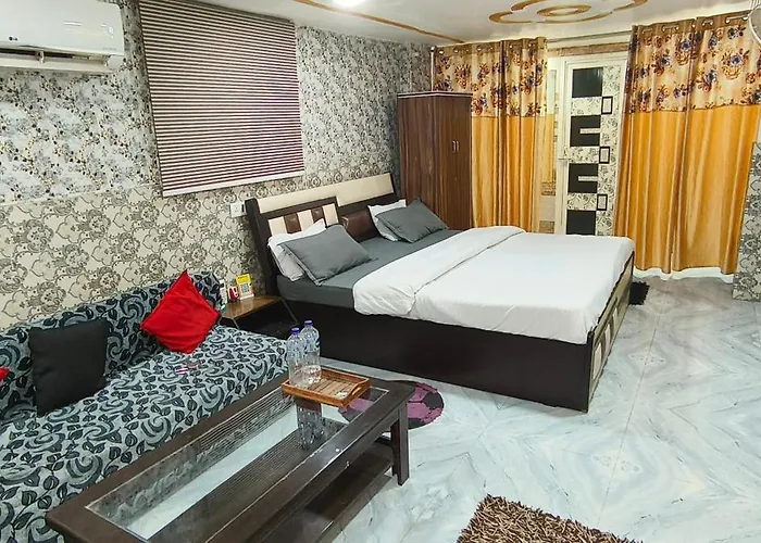Traveller Guest House