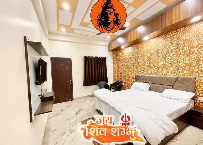 Hotel Sunayana # Guest House Near Kashi Vishwanath Temple - Free Public Parking And Wifi Facilities - Air Conditioning Room - Best Hotel