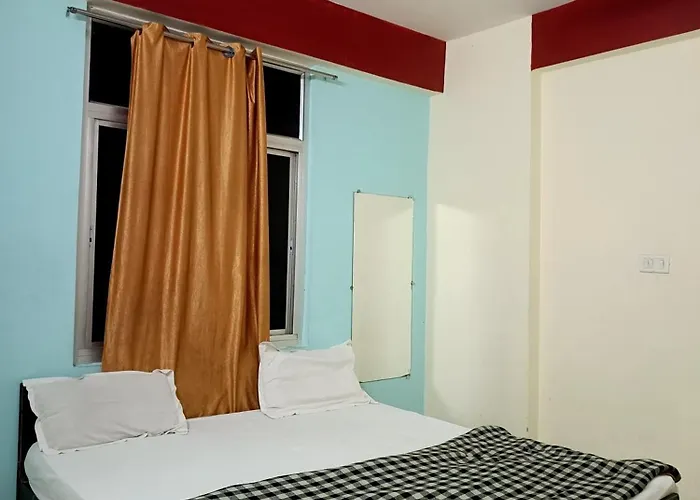 Hotel Shivaayy Banaras Near Kashi Vishwanath Temple Road