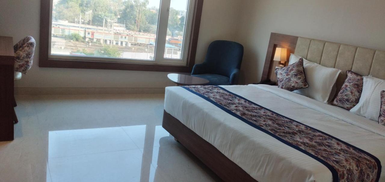 Hotel Four Element 3*