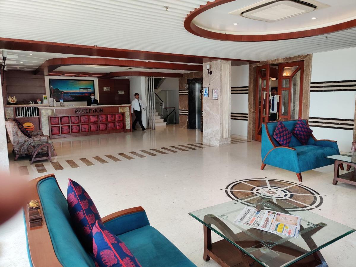 Comfort Hotel 4*