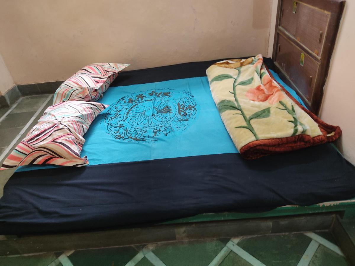 Heritage At Old Near Holy Ganges Guest house Varanasi