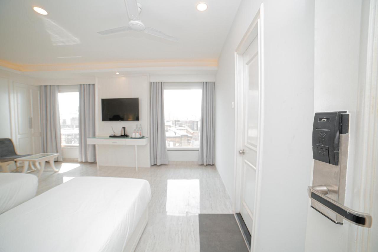 Pearl Courtyard Hotel