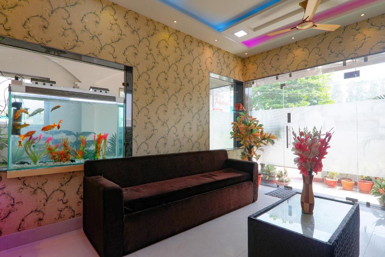 Hotel Fabexpress Moti Mahal 3*