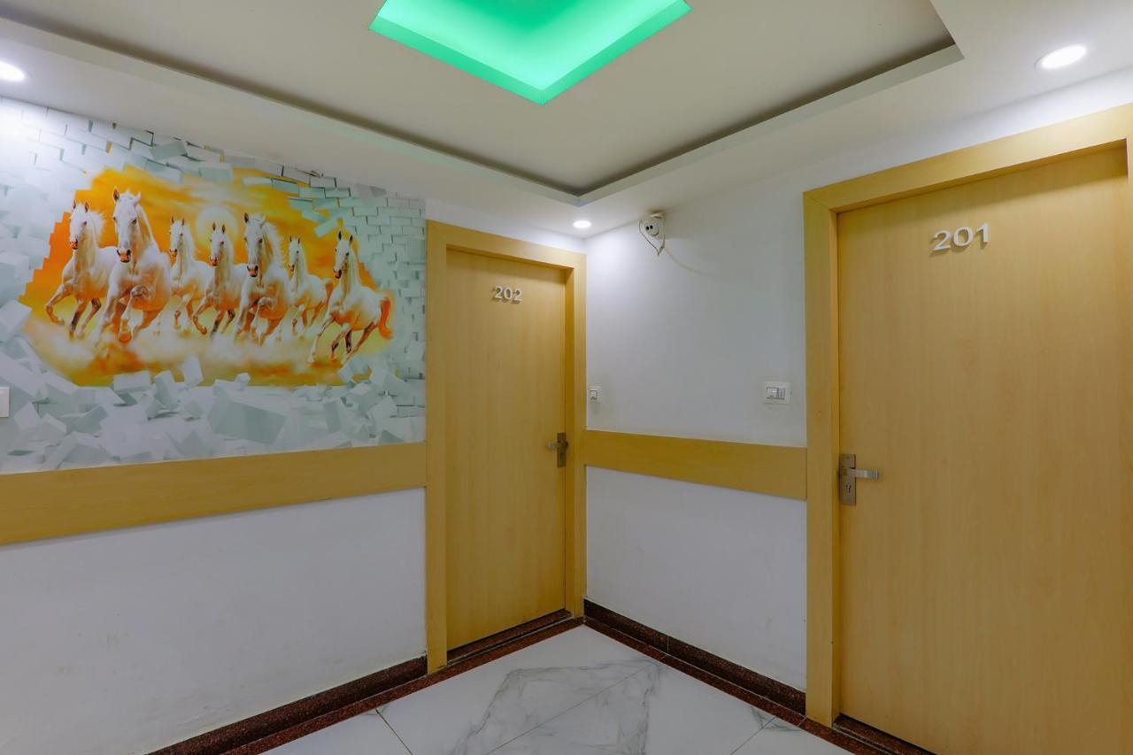 Hotel Fabexpress Moti Mahal Varanasi