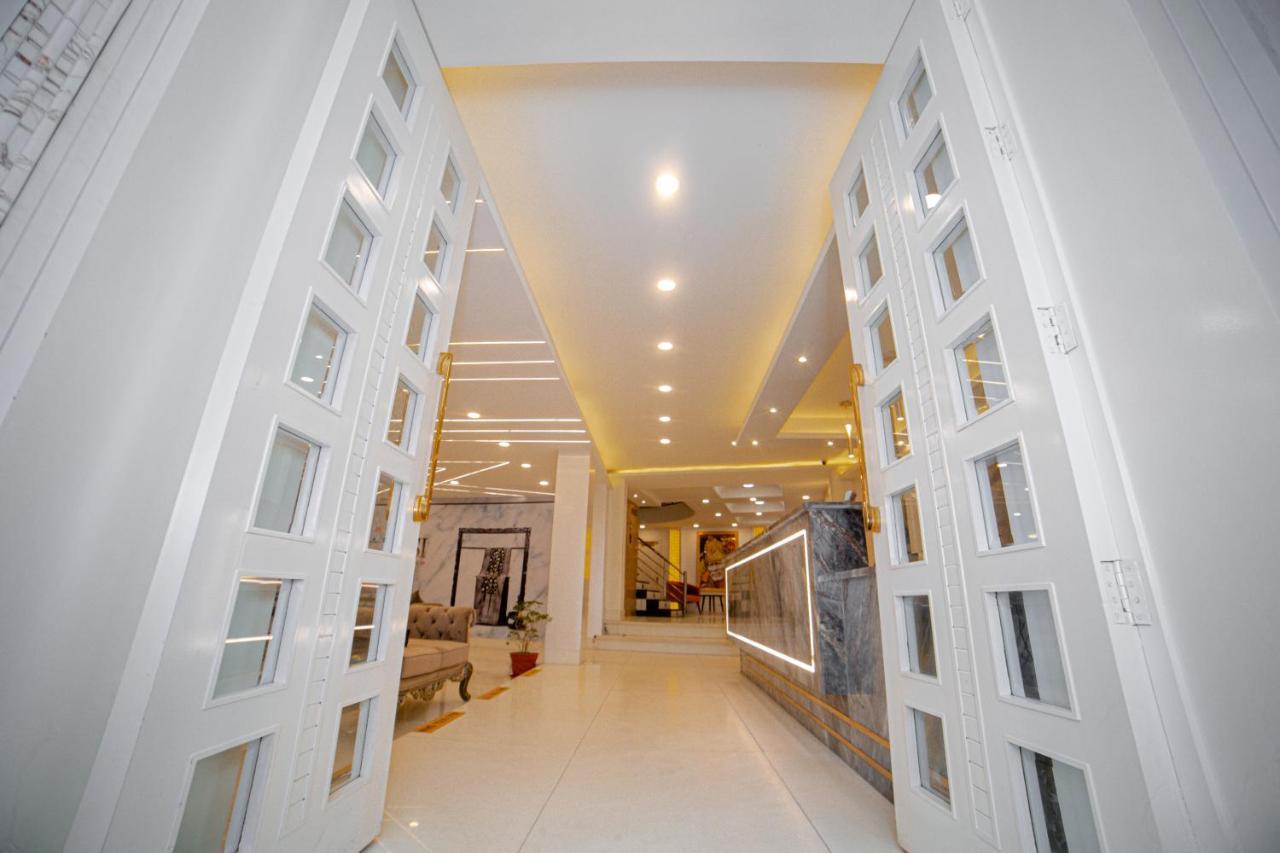 Hotel Pearl Courtyard Varanasi