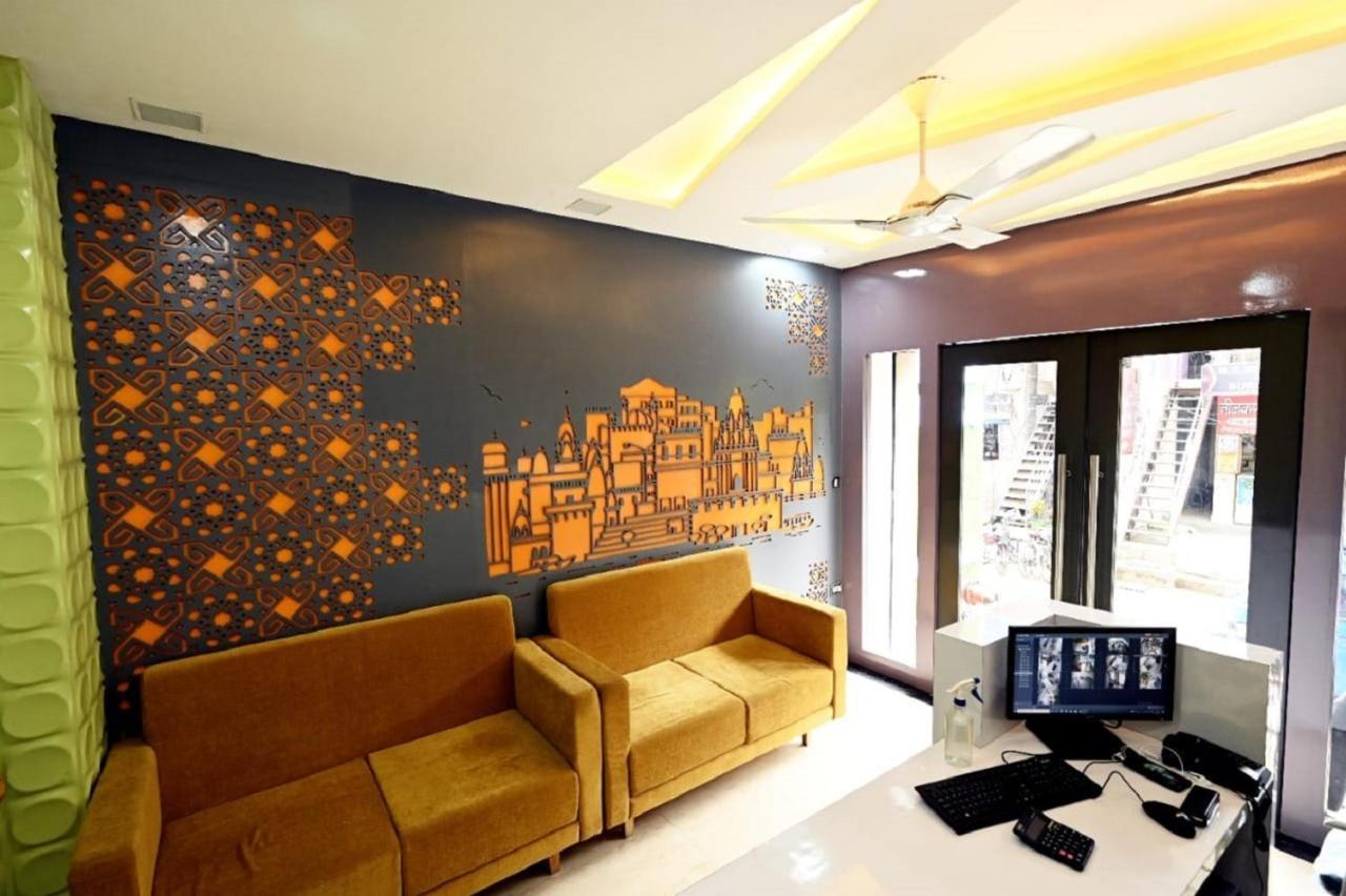 Hotel Prago By Deer 3*
