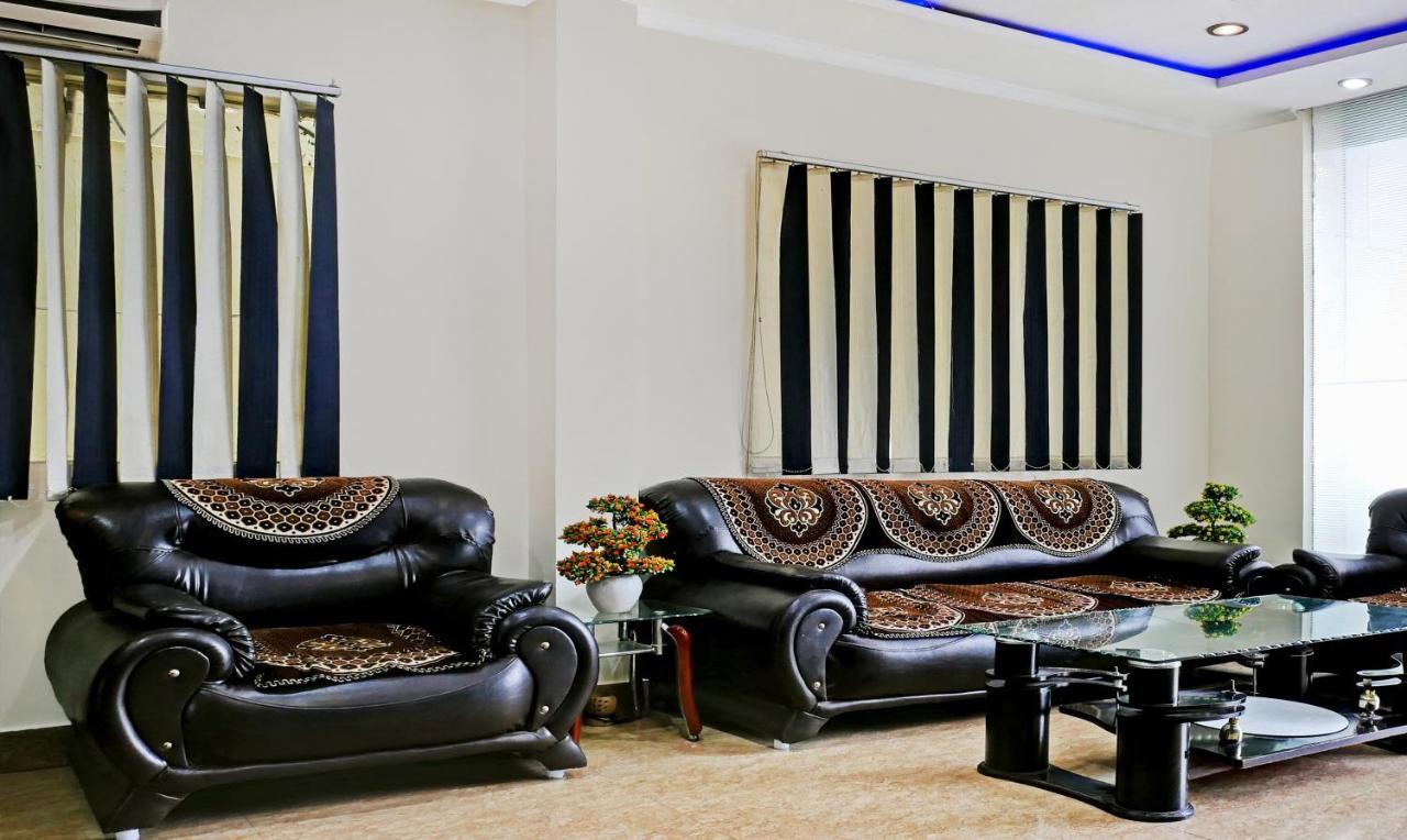 Itsy By Treebo - Ashoka Grand 3* Varanasi