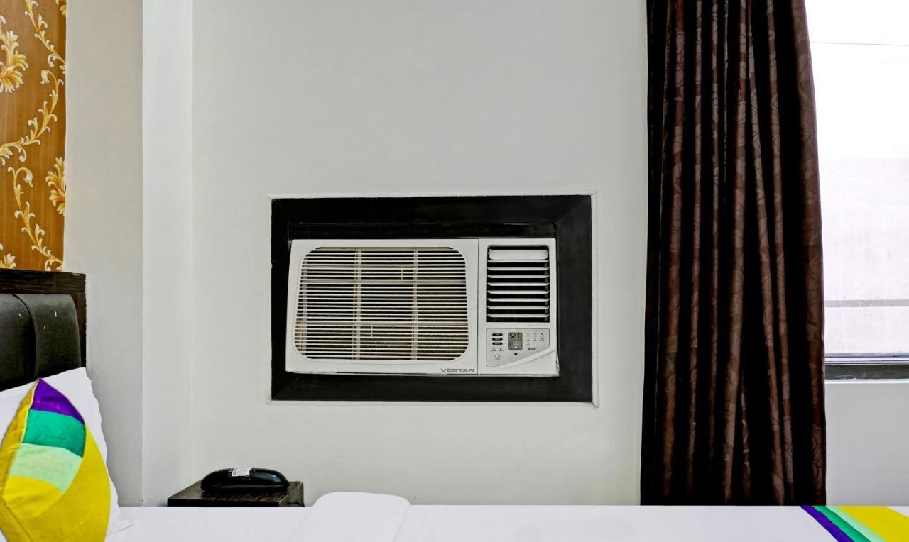 Hotel Itsy By Treebo - Ashoka Grand 3*