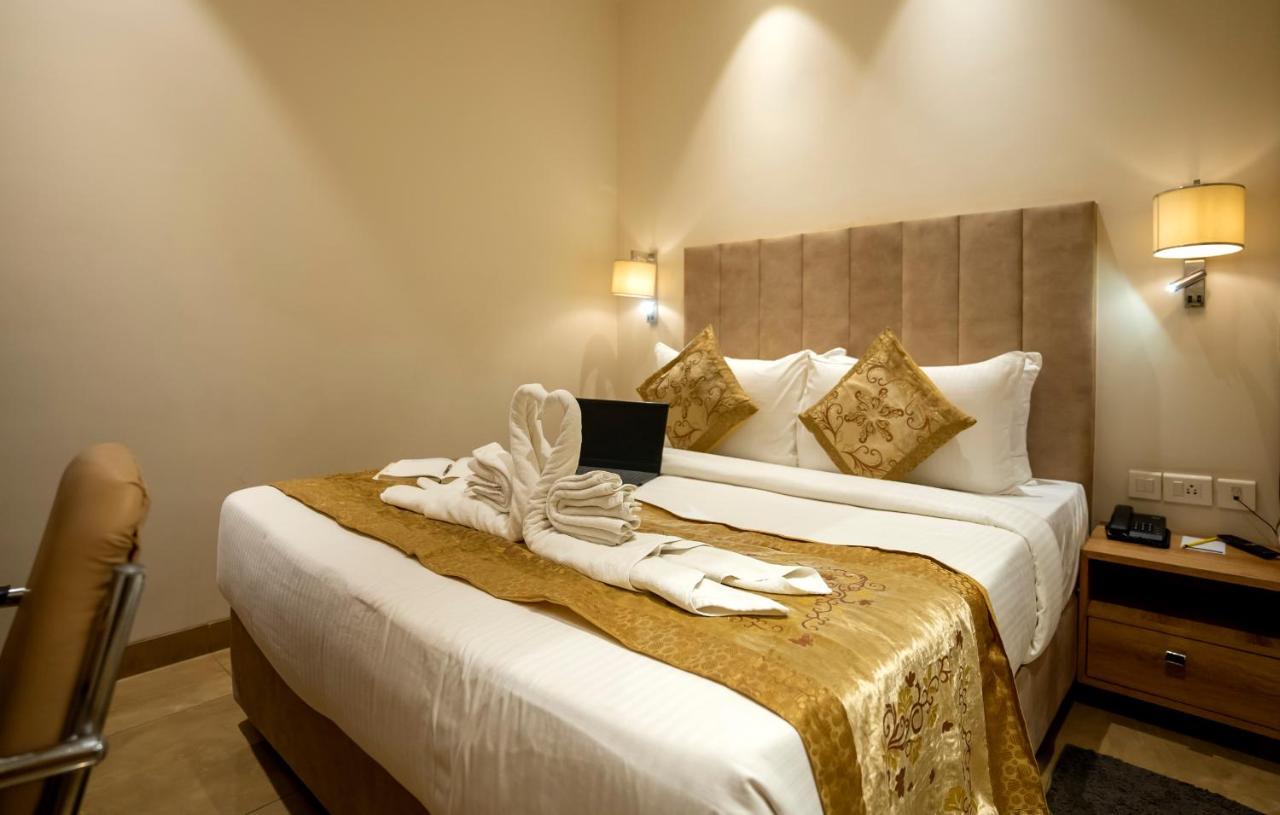 Hotel Celebrant Varanasi